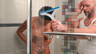 AJ Nice - Window Cleaner Helps Ebony MILF